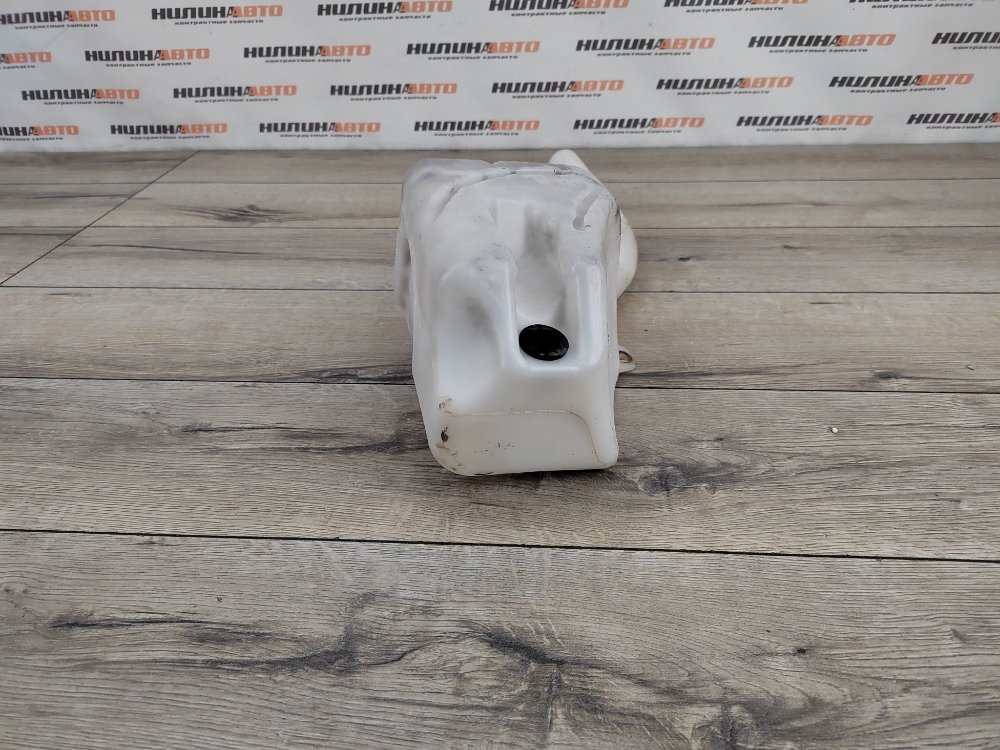 Бачок омывателя, 1000 рублей, Москва