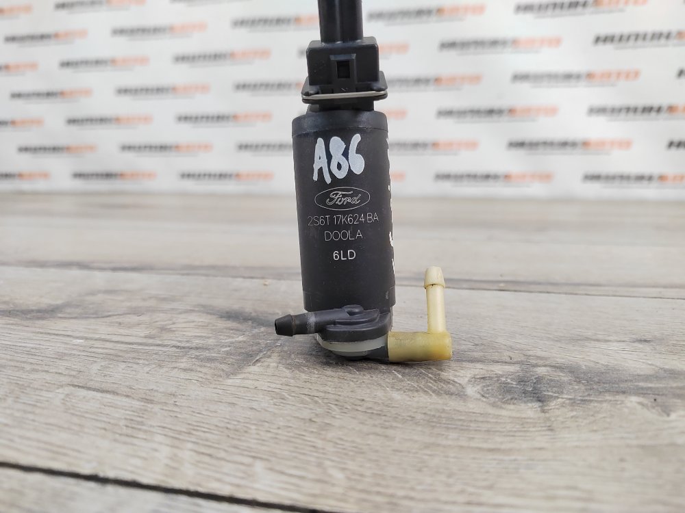 Насос омывателя стекла, 500 рублей, Москва