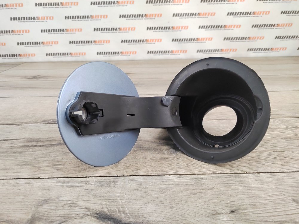 Лючок топливного бака, 800 рублей, Москва