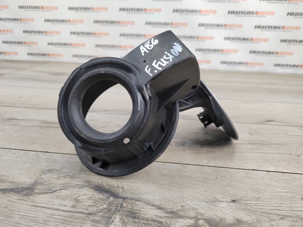 Лючок топливного бака, 800 рублей, Москва