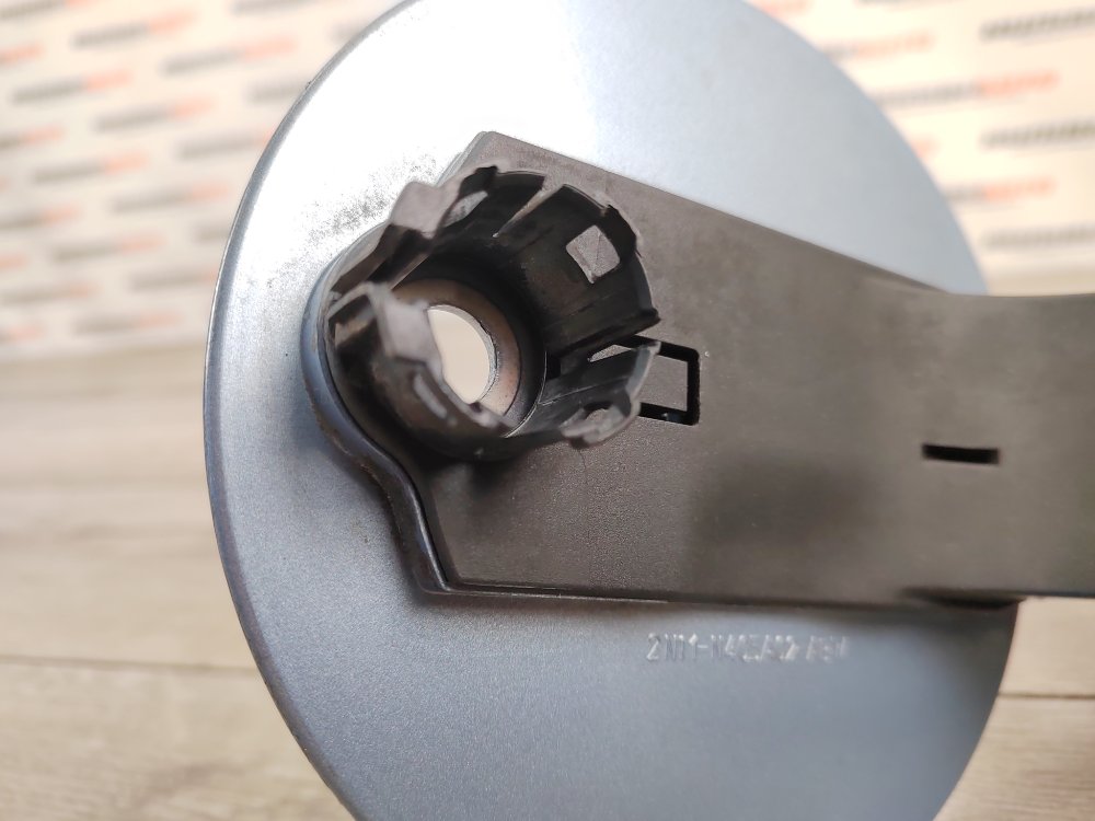 Лючок топливного бака, 800 рублей, Москва