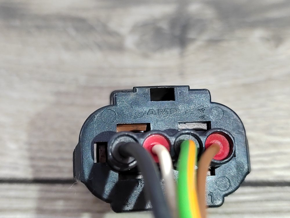 Фишка топливного насоса, 500 рублей, Москва