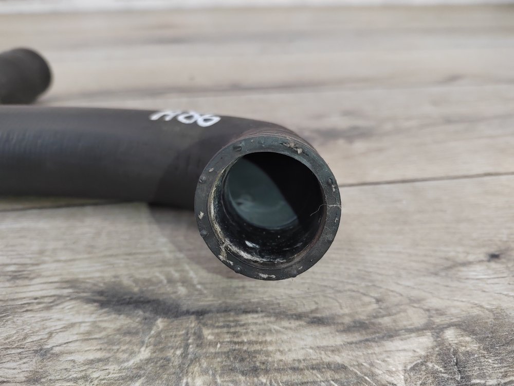 Патрубок системы охлаждения, 400 рублей, Москва