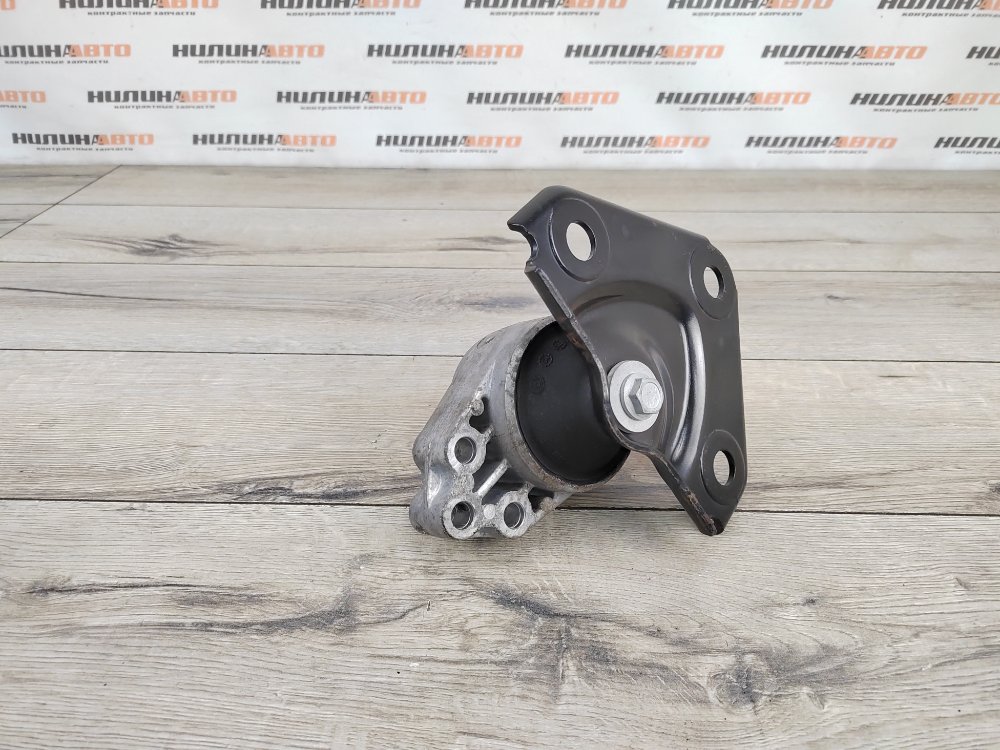 Подушка двигателя, 1000 рублей, Москва