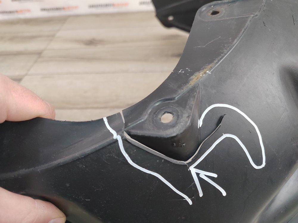 Подкрылок, 800 рублей, Москва