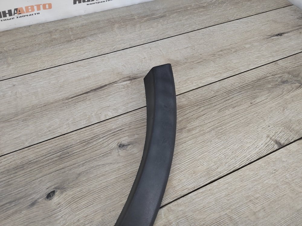 Накладка крыла, 1000 рублей, Москва