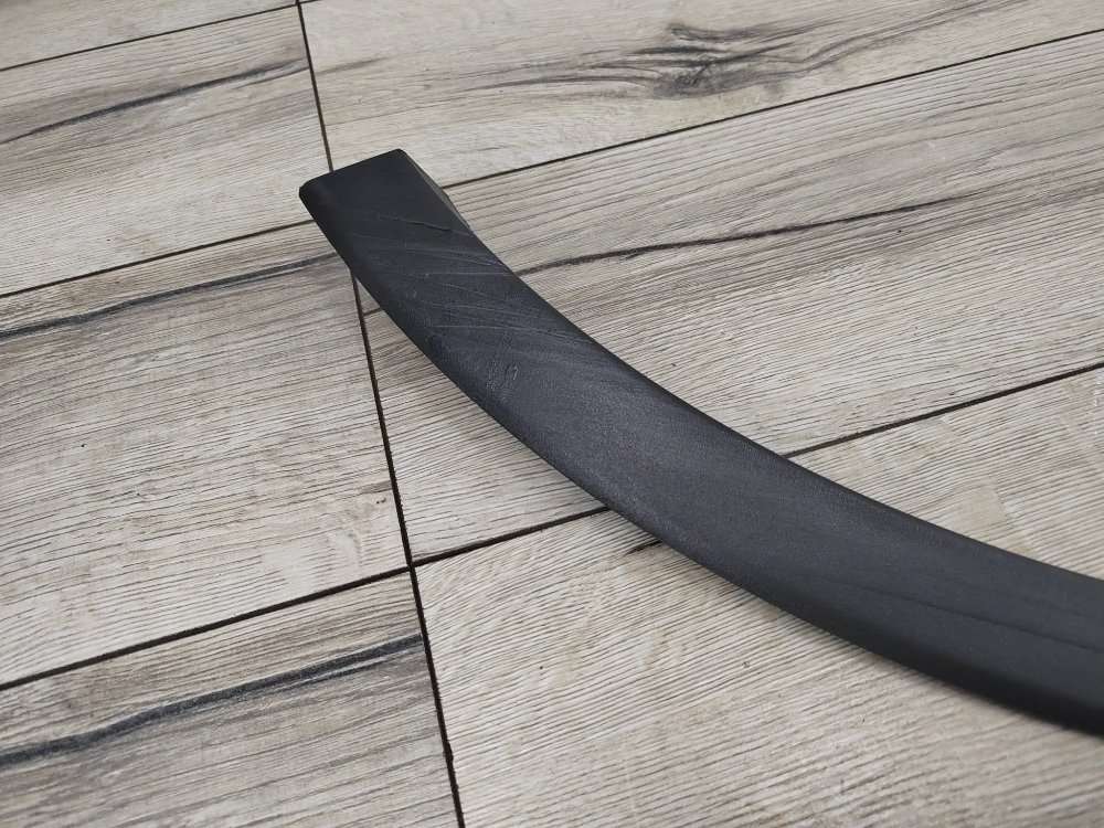 Накладка крыла, 1000 рублей, Москва