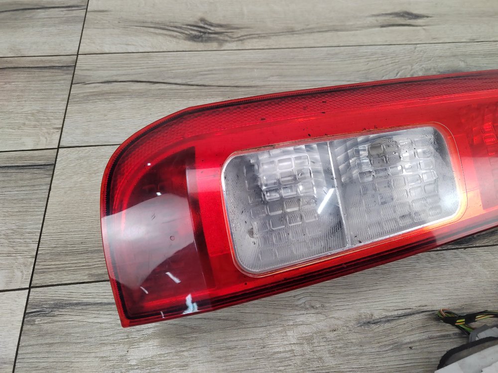 Фонарь в крыло, 4500 рублей, Москва