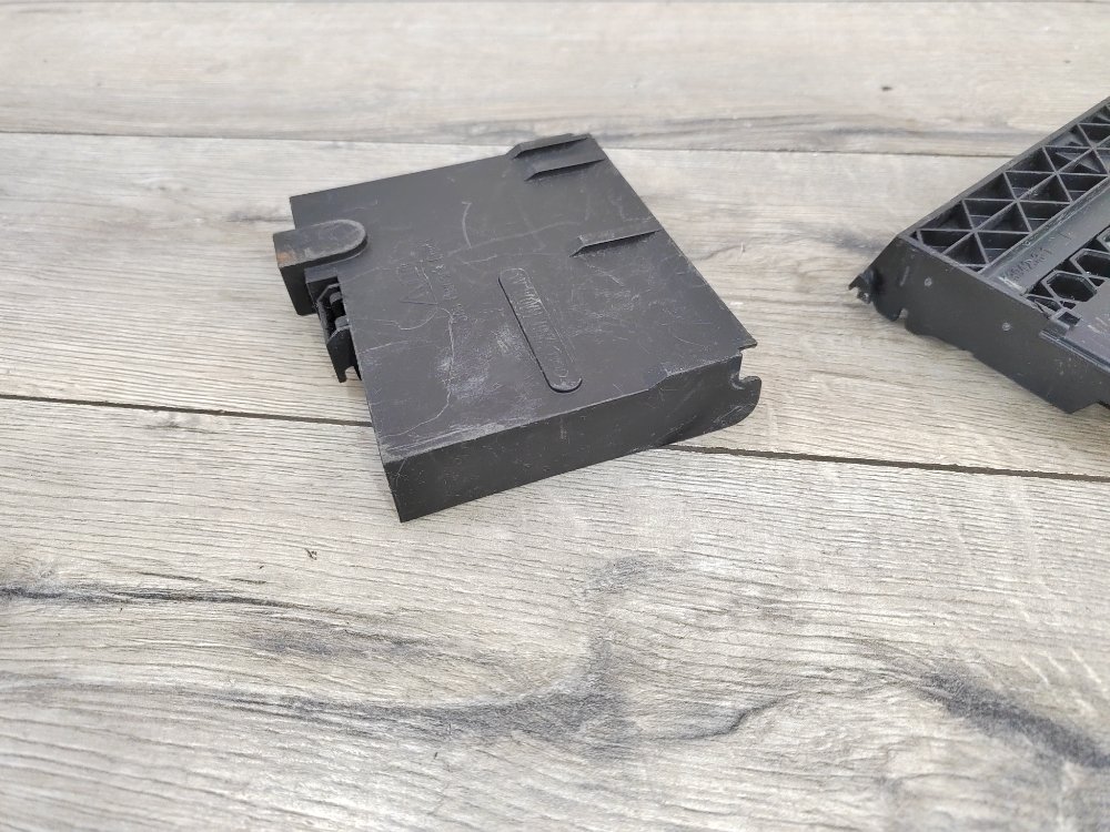 Корпус блока предохранителей, 800 рублей, Москва