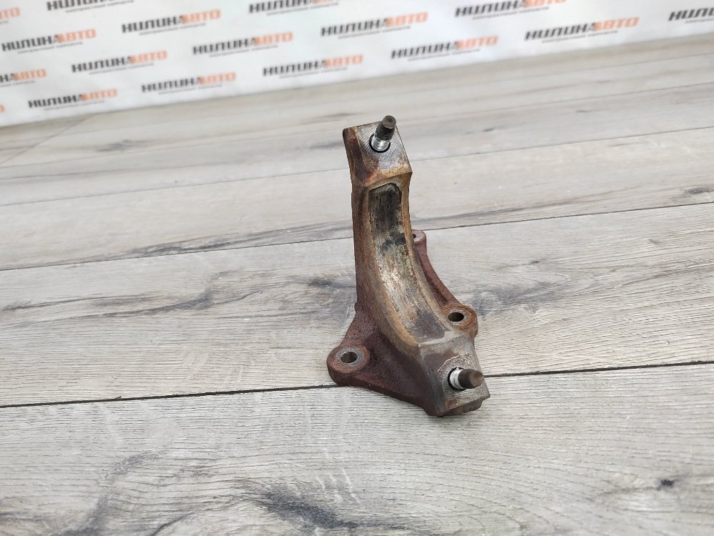 Кронштейн промежуточного вала, 500 рублей, Москва