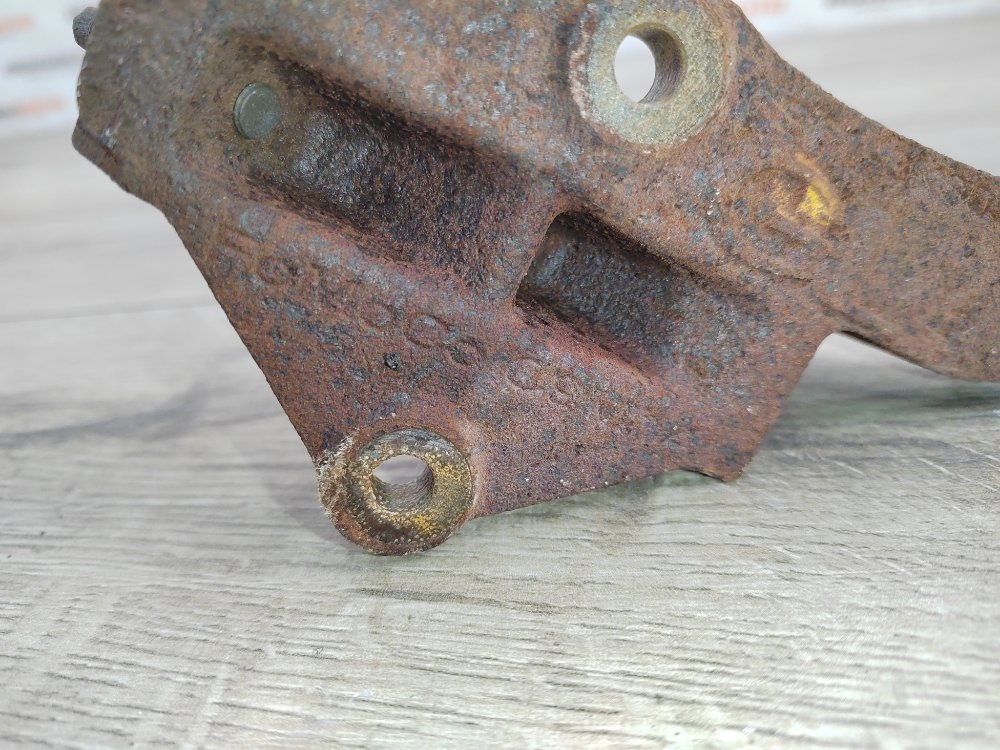 Кронштейн промежуточного вала, 500 рублей, Москва