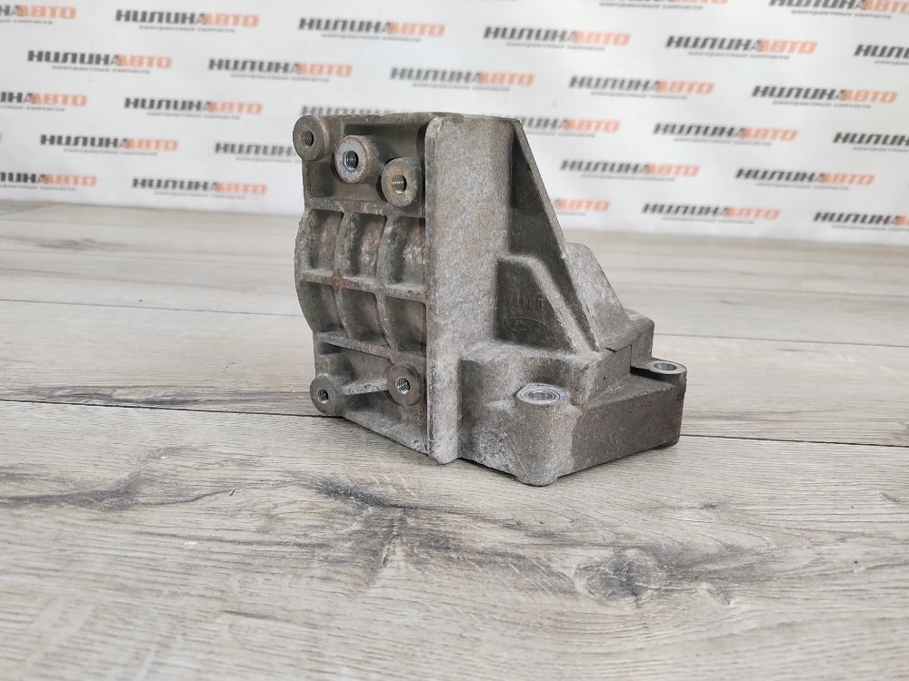 Кронштейн ГУР, 500 рублей, Москва