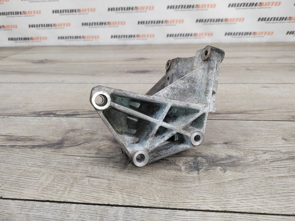 Кронштейн ГУР, 500 рублей, Москва