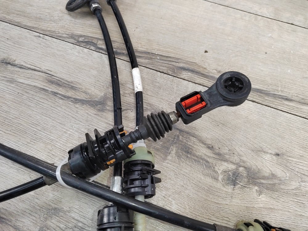 Трос МКПП, 2400 рублей, Москва