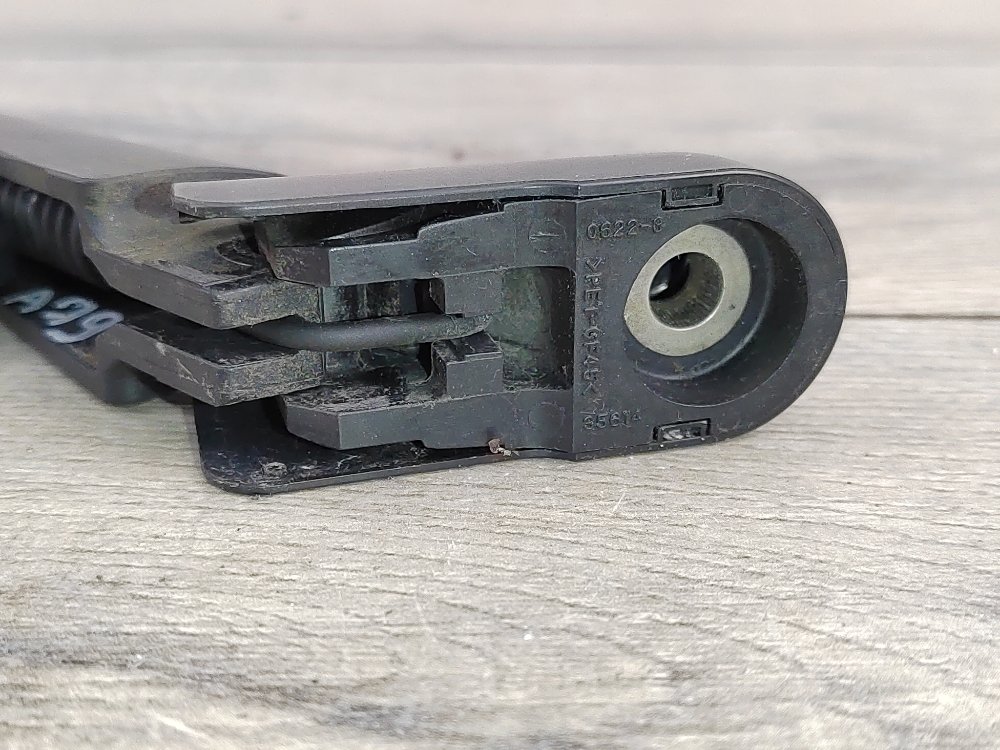 Поводок стеклоочистителя, 1000 рублей, Москва