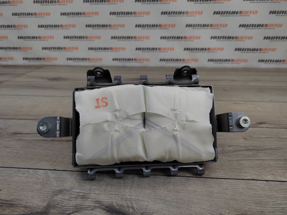 Подушка безопасности в торпедо, 6000 рублей, Москва