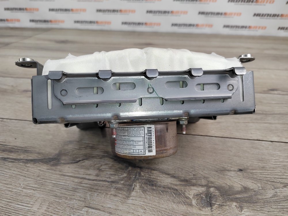 Подушка безопасности в торпедо, 6000 рублей, Москва