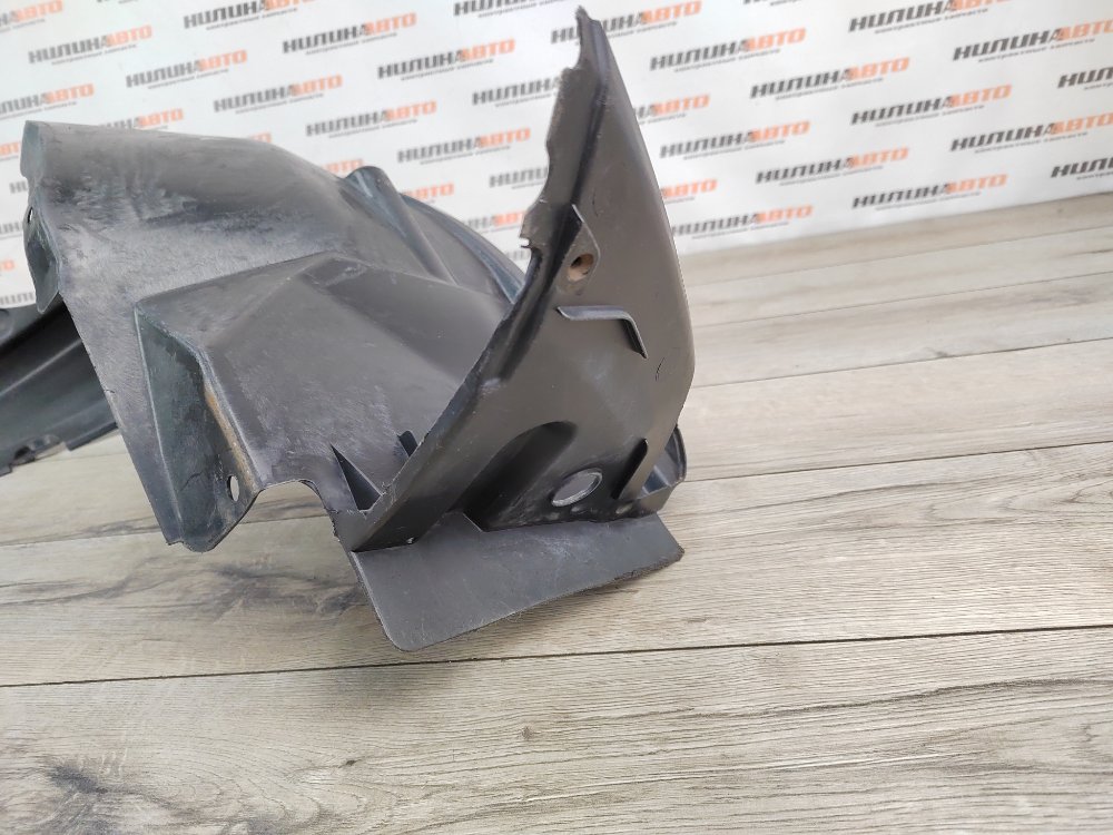 Подкрылок, 2200 рублей, Москва