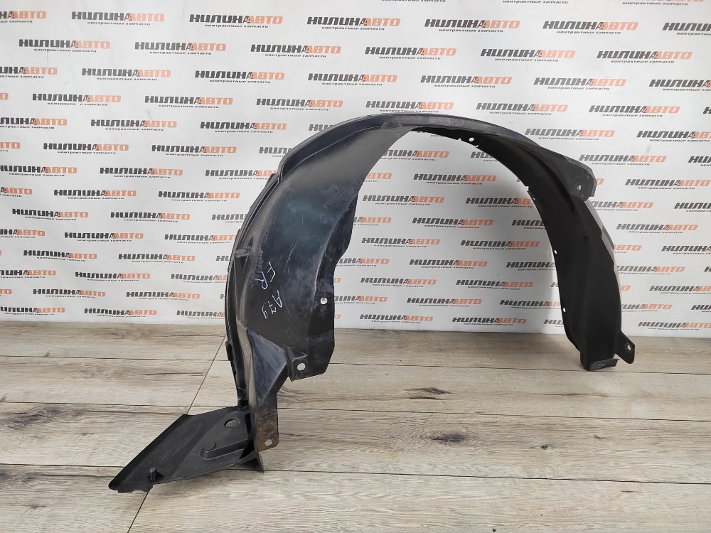 Подкрылок, 2500 рублей, Москва