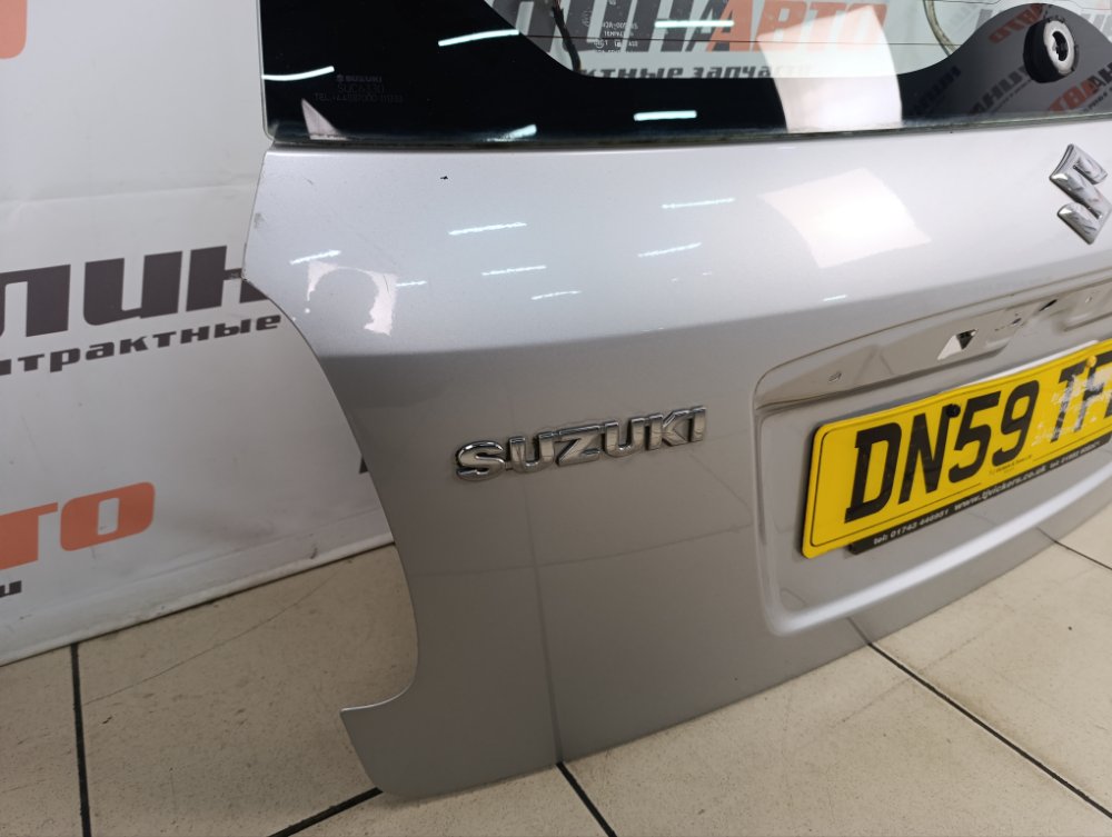 Крышка багажника, 10000 рублей, Москва