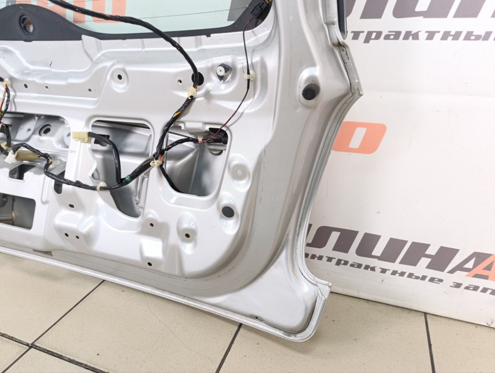 Крышка багажника, 10000 рублей, Москва