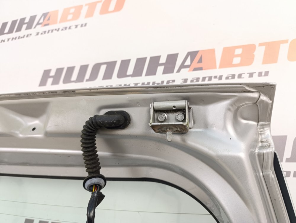 Крышка багажника, 10000 рублей, Москва