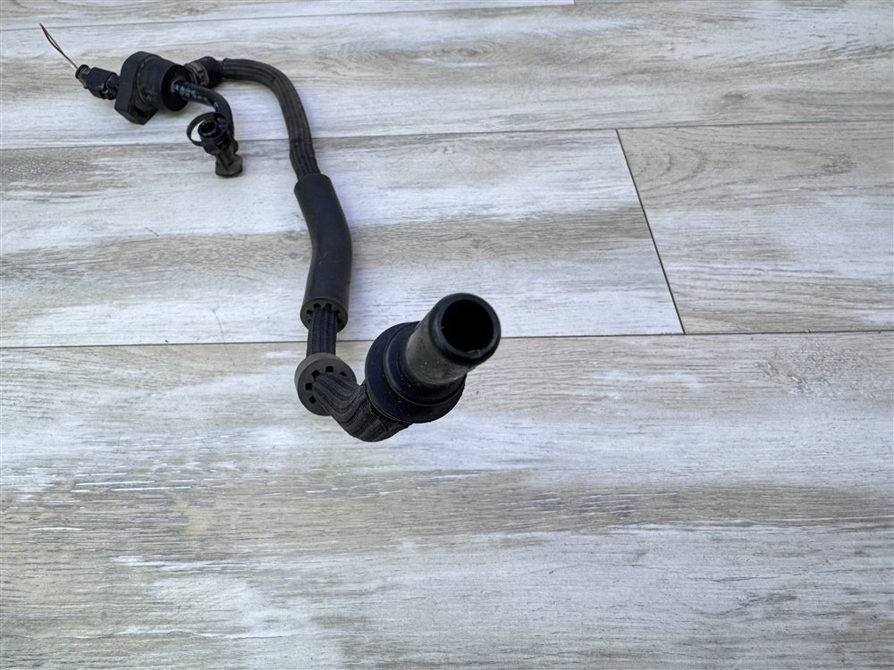 Клапан вентиляции топливного бака, 700 рублей, Севастополь