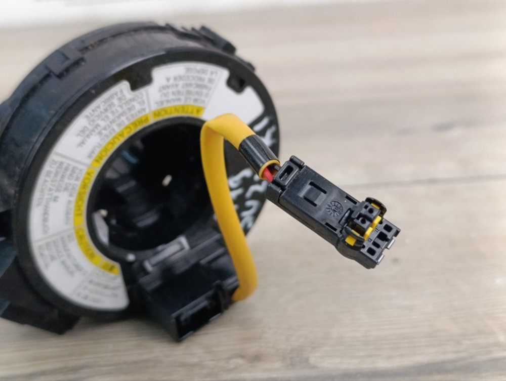 Шлейф подрулевой, 1000 рублей, Москва