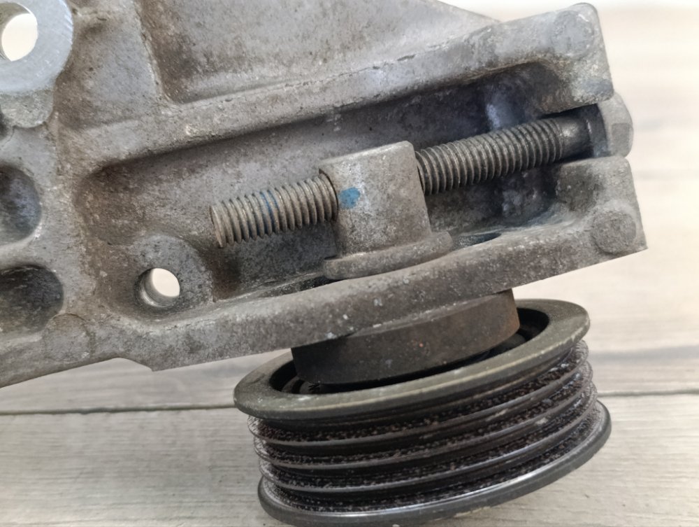 Кронштейн компрессора кондиционера, 3000 рублей, Москва