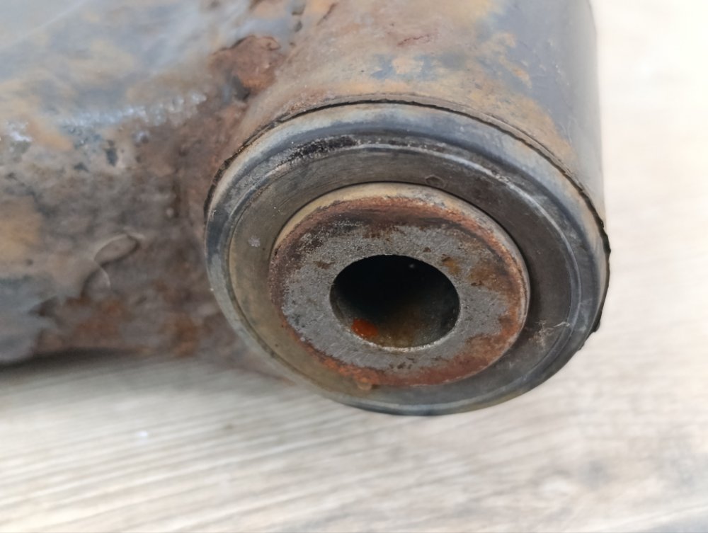 Рычаг передний нижний, 500 рублей, Москва