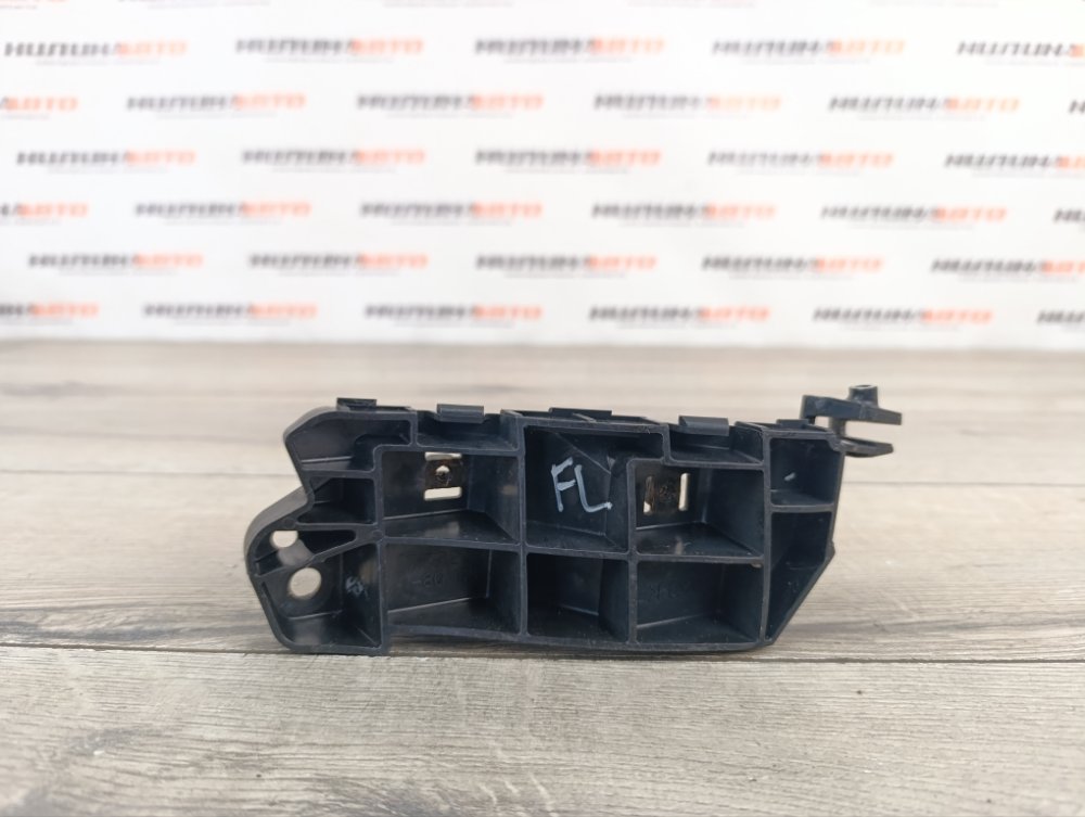 Кронштейн бампера, 1000 рублей, Москва