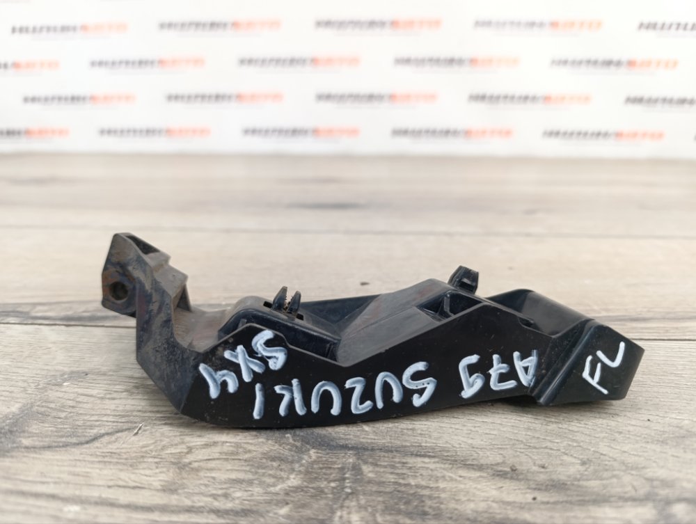 Кронштейн бампера, 1000 рублей, Москва