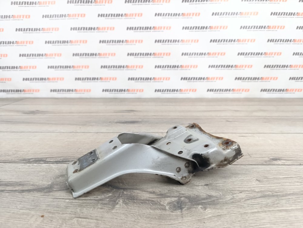 Кронштейн замка капота, 1400 рублей, Москва