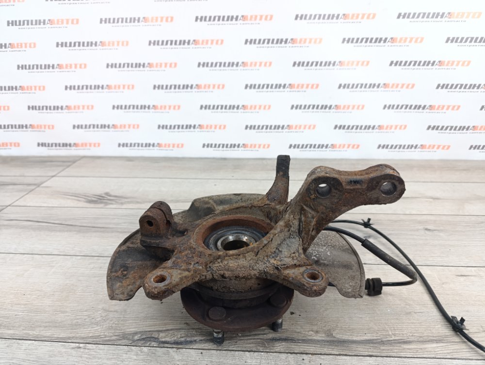 Кулак поворотный, 2000 рублей, Москва