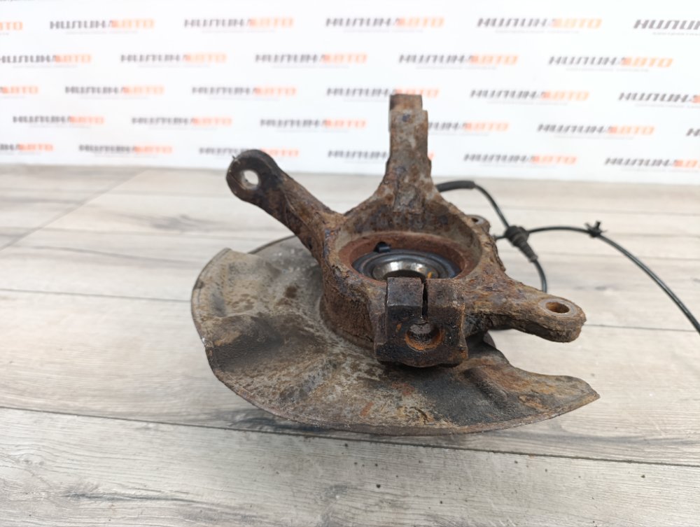 Кулак поворотный, 2000 рублей, Москва