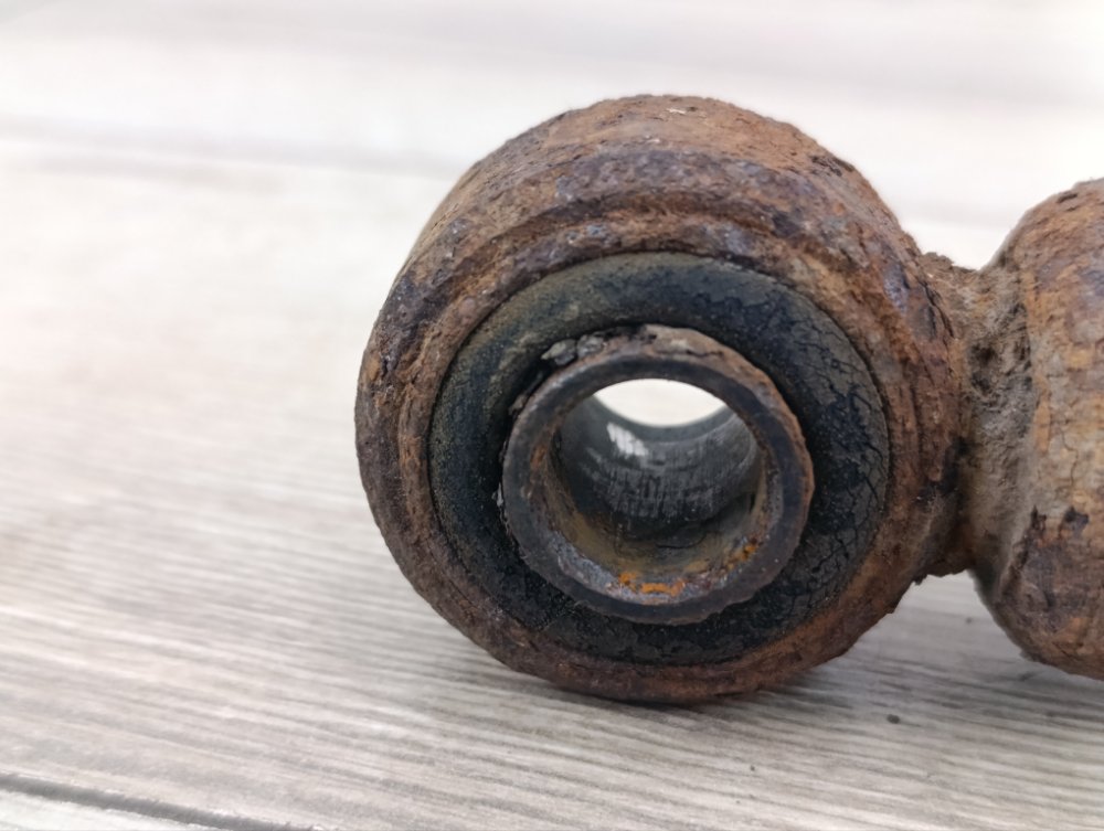 Амортизатор, 500 рублей, Москва