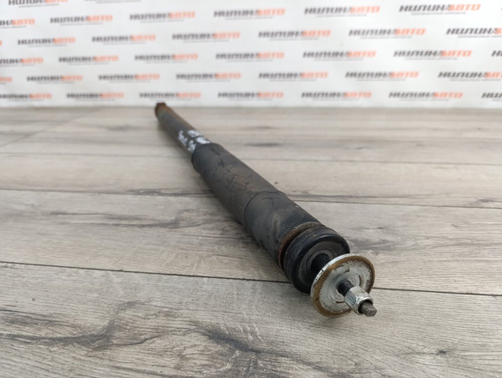 Амортизатор, 500 рублей, Москва