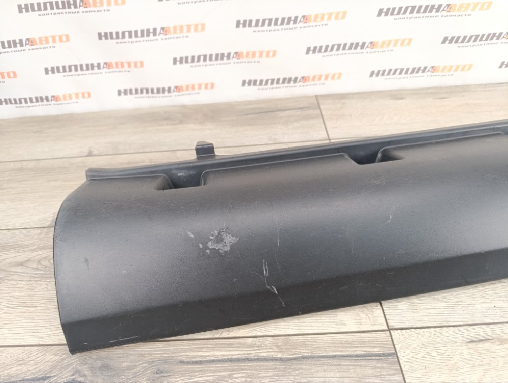 Накладка порога, 2000 рублей, Москва