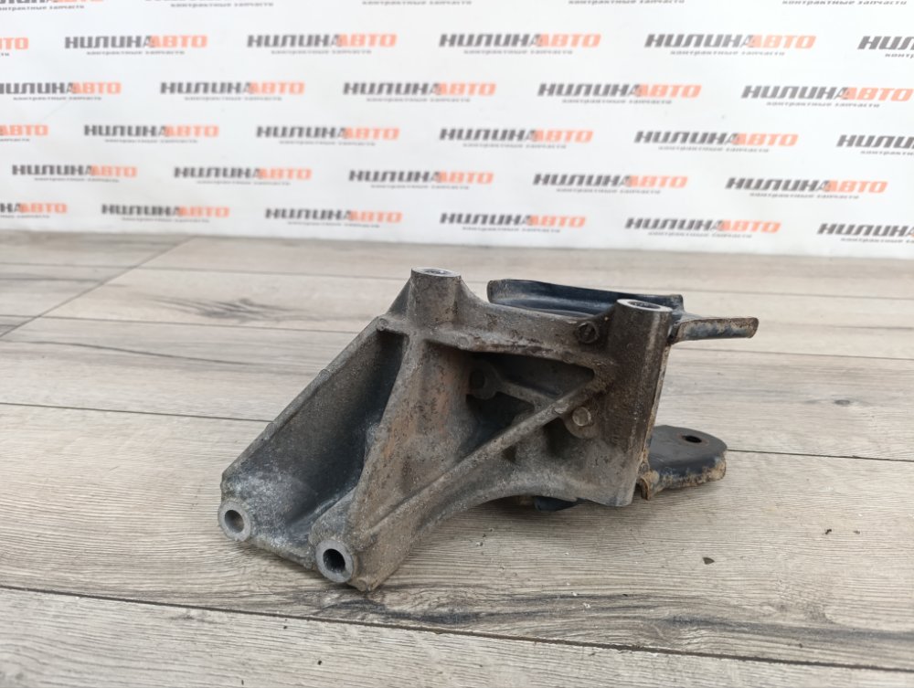 Кронштейн двигателя, 500 рублей, Москва