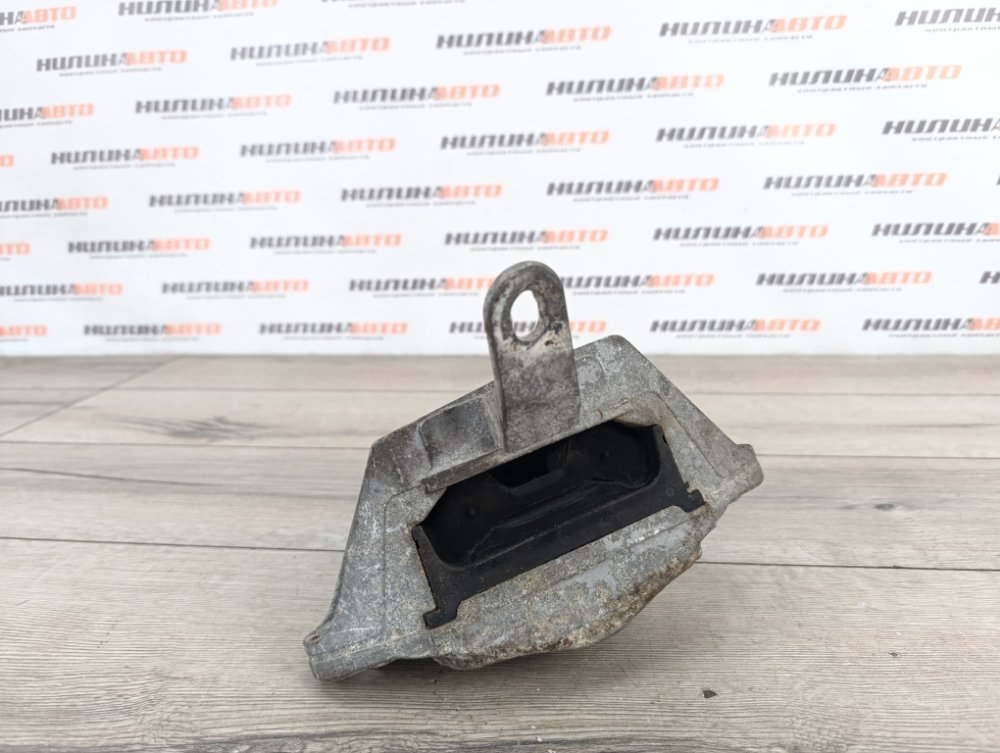 Подушка двигателя, 1000 рублей, Москва