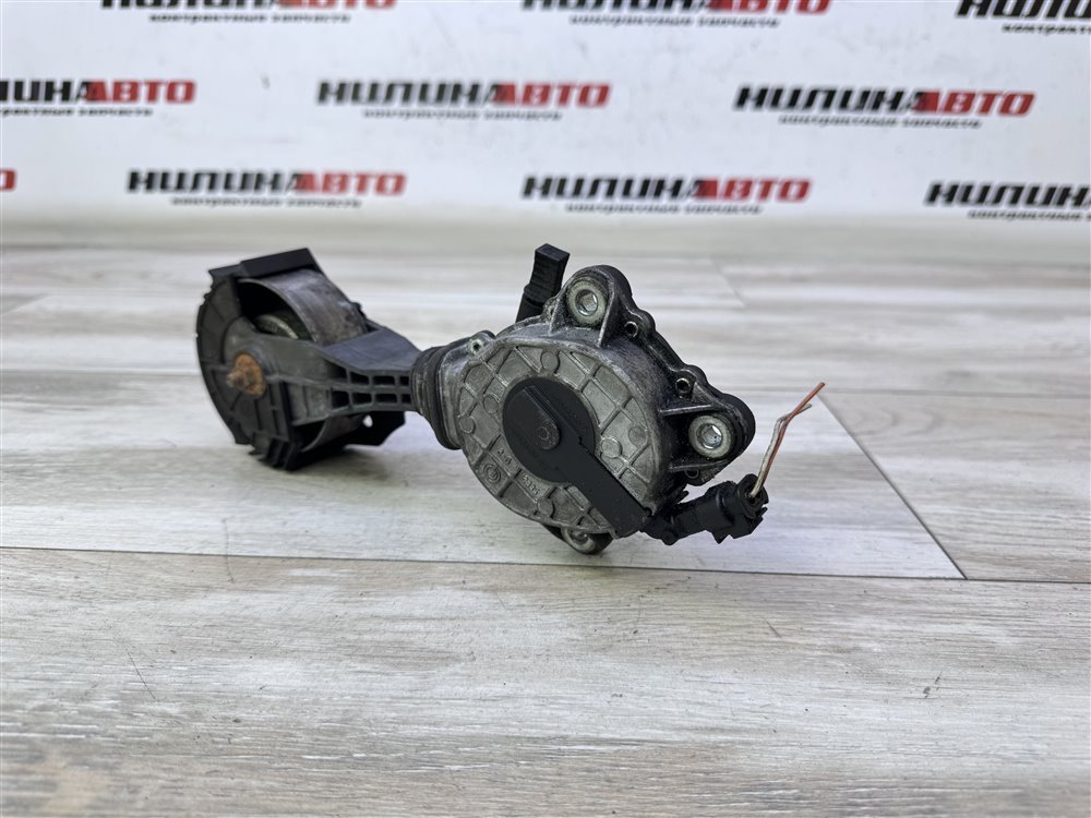 Натяжитель приводного ремня, 3000 рублей, Севастополь