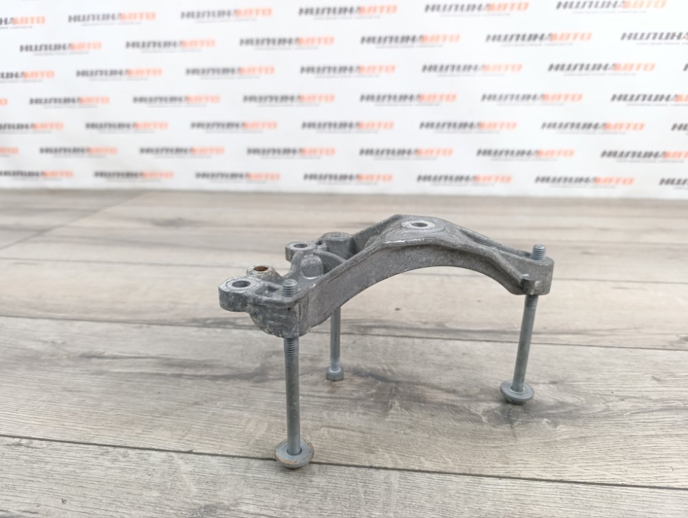 Кронштейн компрессора кондиционера, 500 рублей, Москва