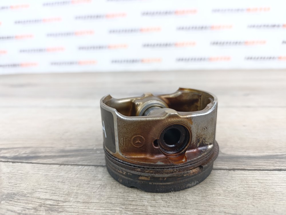 Поршень, 3500 рублей, Москва