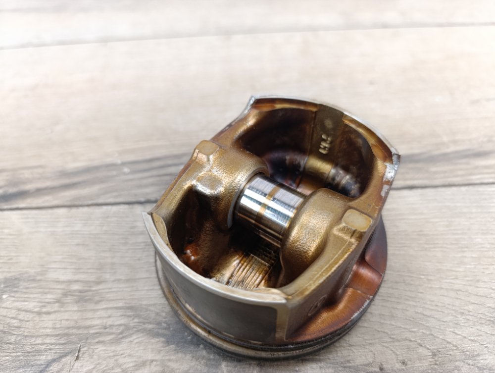 Поршень, 3500 рублей, Москва