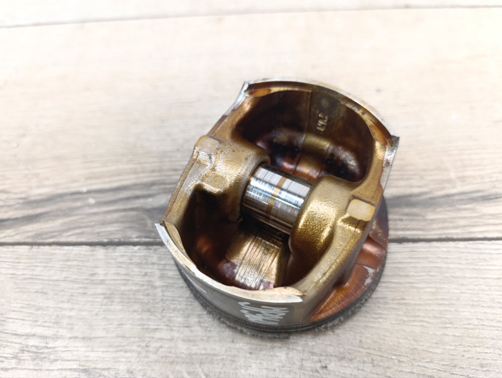 Поршень, 3500 рублей, Москва