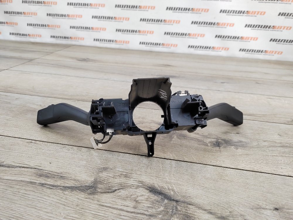 Подрулевой переключатель, 4000 рублей, Москва