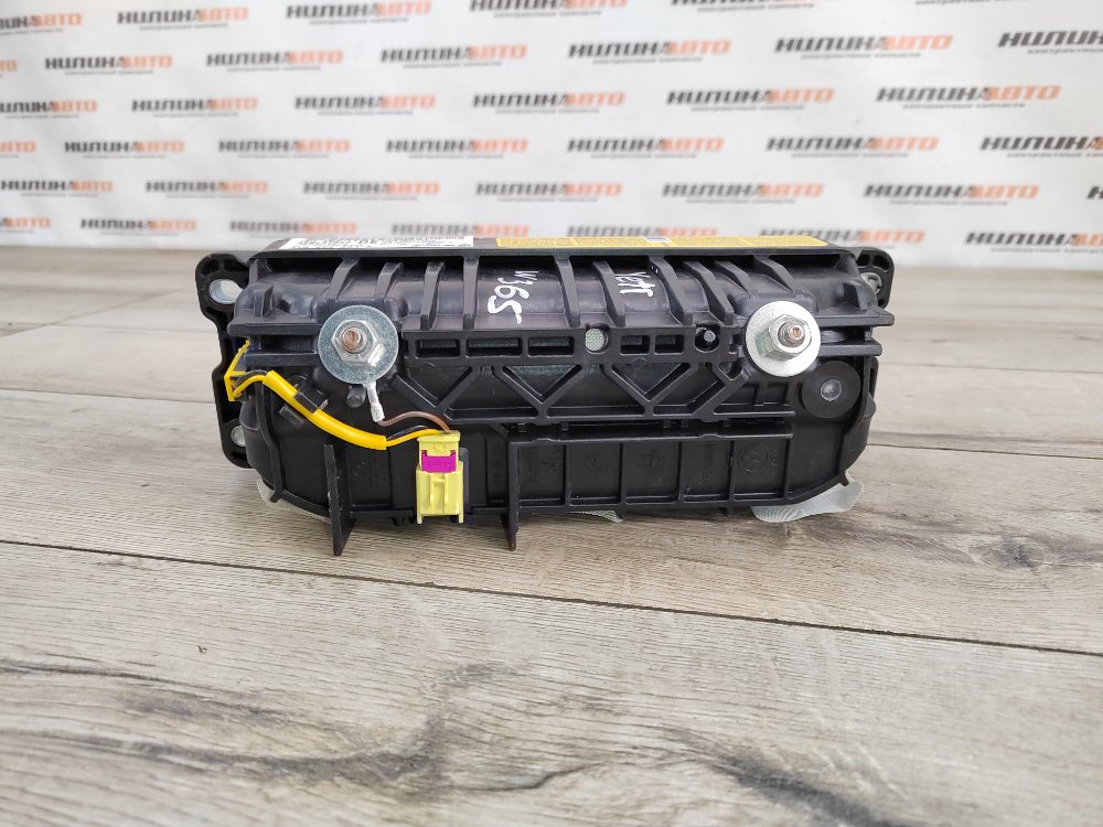 Подушка безопасности в торпедо, 4000 рублей, Москва