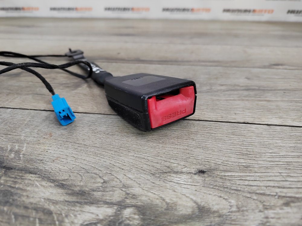 Замок ремня безопасности, 1300 рублей, Москва