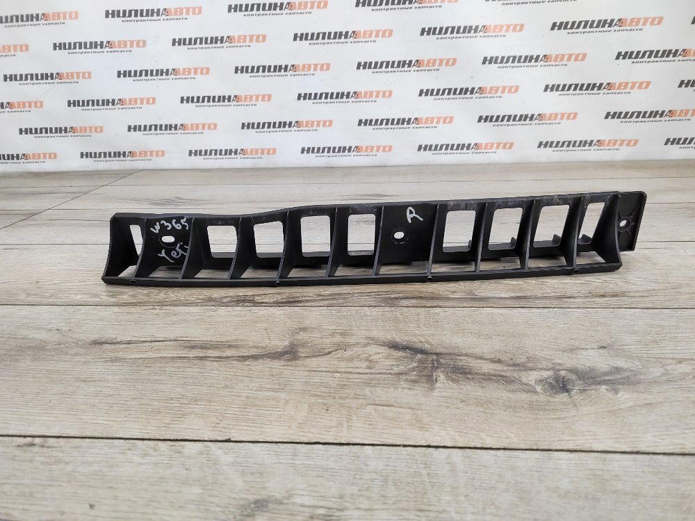 Кронштейн бампера, 1000 рублей, Москва