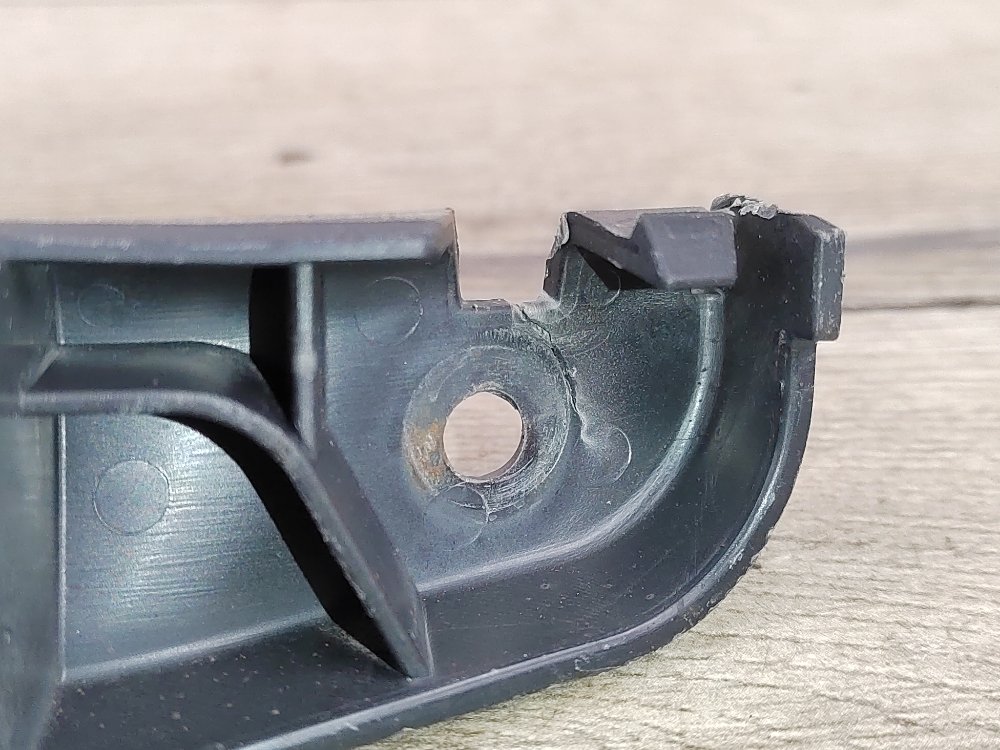 Направляющая заднего бампера, 500 рублей, Москва